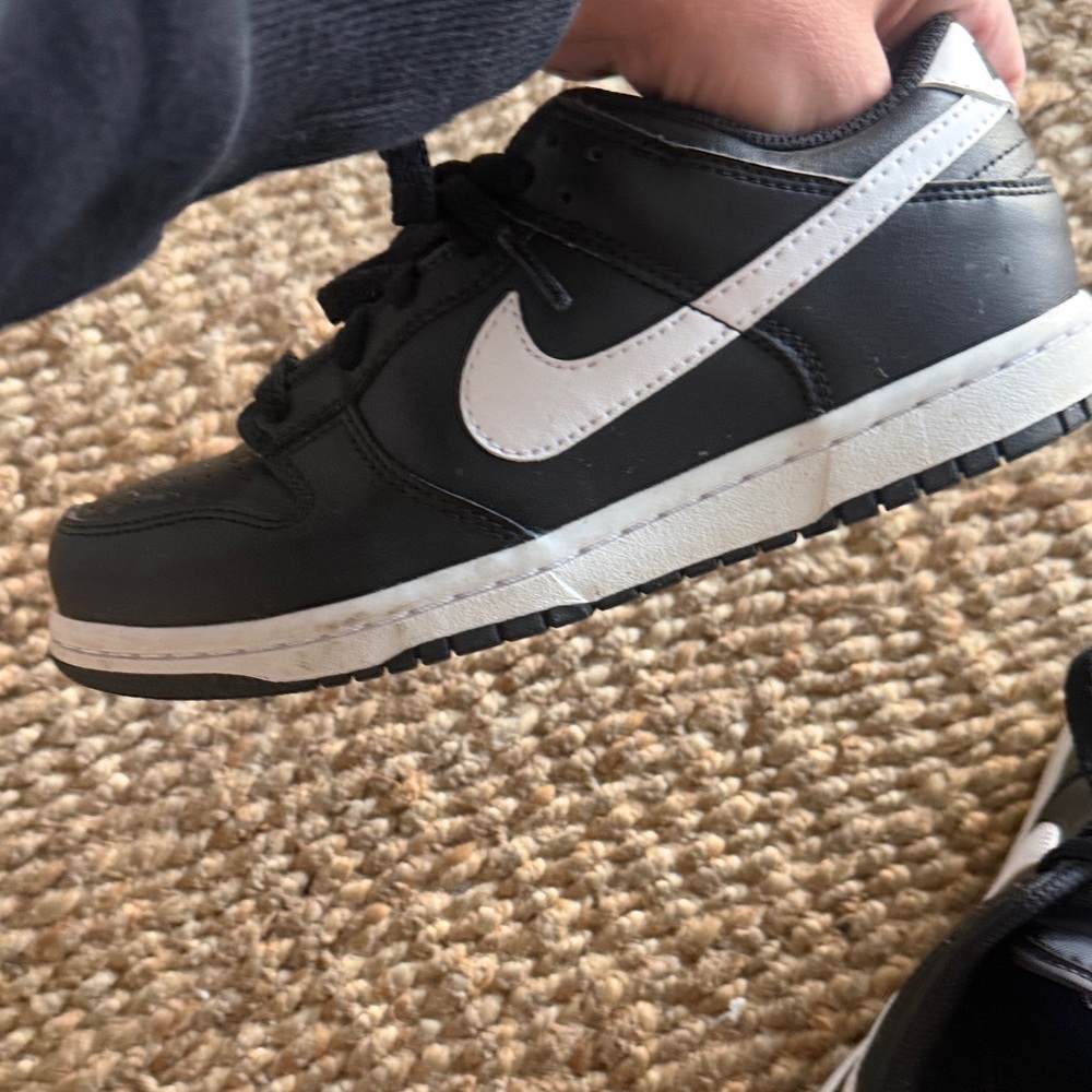 Nike Dunk Low Retro Black Panda 2.0 black leather with white accents - Picture 6 of 6